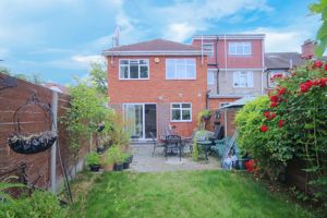 Photo 17- click for photo gallery